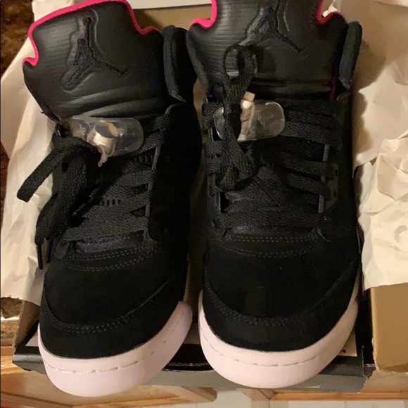 Air Jordan Retro 5 updated 10/11/19 - Picture 4 of 6